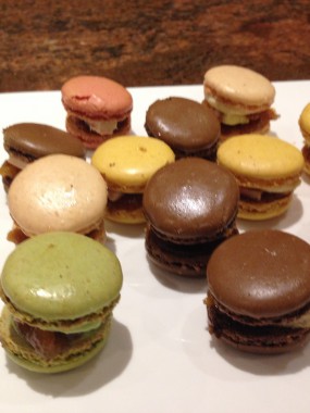 12 minis Macarons au foie gras