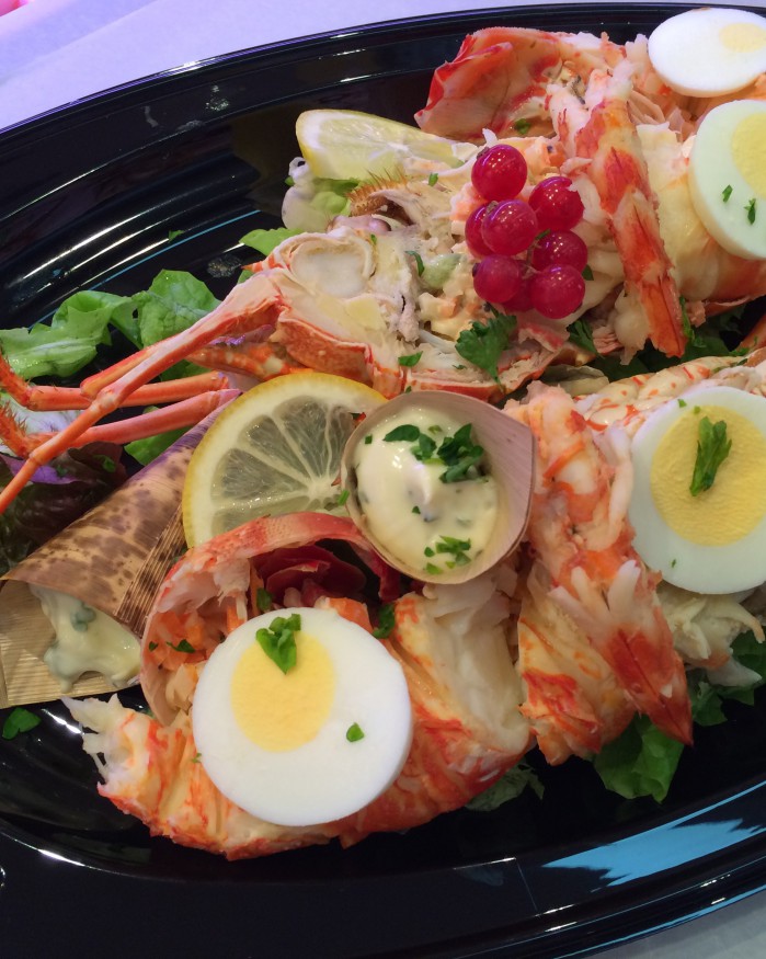 Demi Langouste à la parisienne